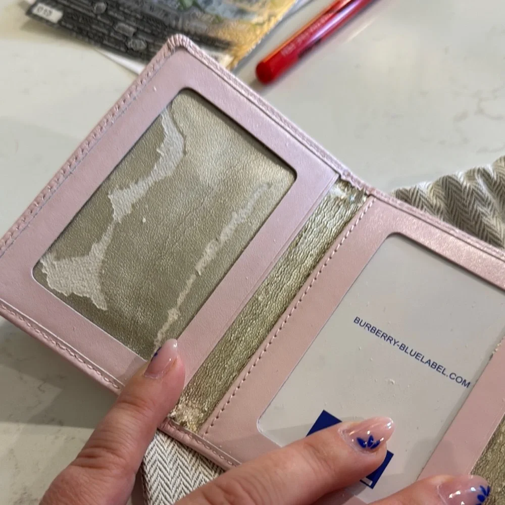 Burberry Blush Pink Leather Card Holder - Picture 2 of 4